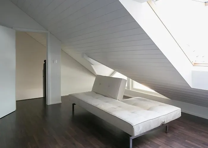 30c Route D'arzier شقة