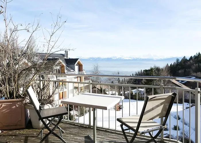 شقة 30c Route D'arzier *