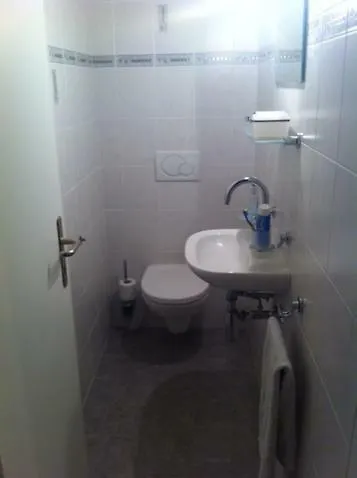 30c Route D'arzier *